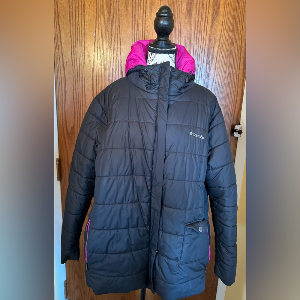 Columbia waist length jacket.